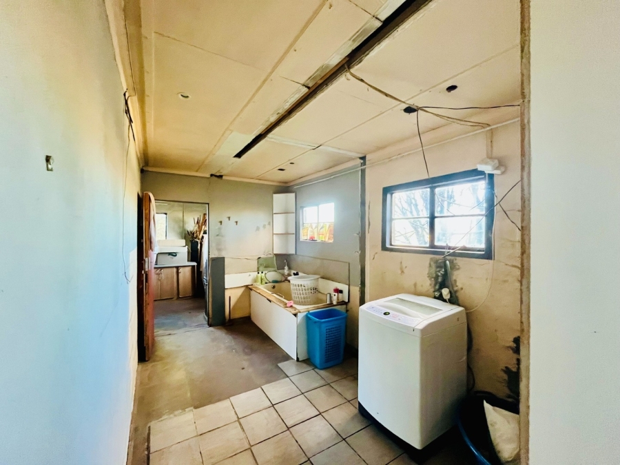 4 Bedroom Property for Sale in Roodewal Free State